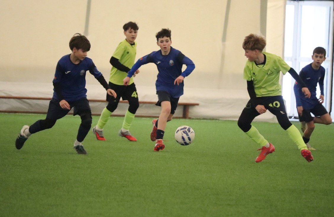 U-13 Волна — Формат